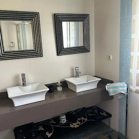 La Casa De Blanca Ferienhaus Candás