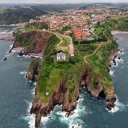 La Casa De Blanca Holiday home Candas