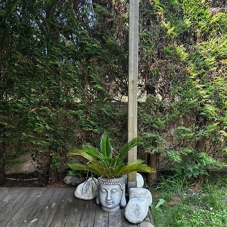 La Casa De Blanca * Candás